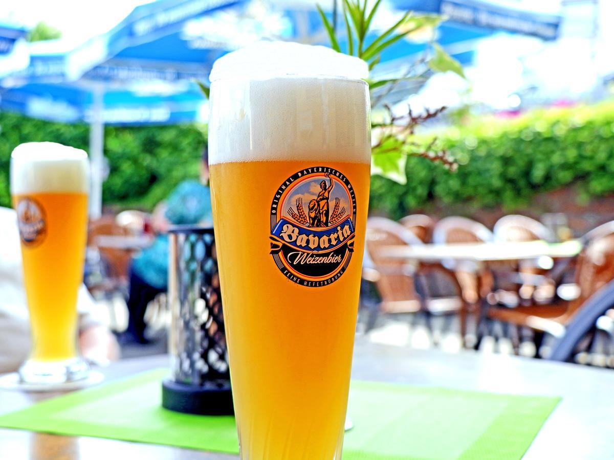 格鹿内鲍姆餐厅酒店 Leidersbach 外观 照片